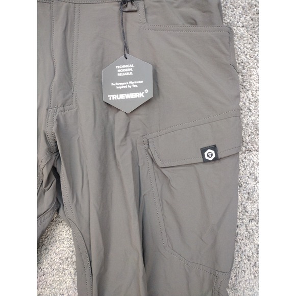 Truewerk T2 Work Pants Mens 34x32 Dark Gray Workwear Technical Performance NWT - Picture 4 of 16